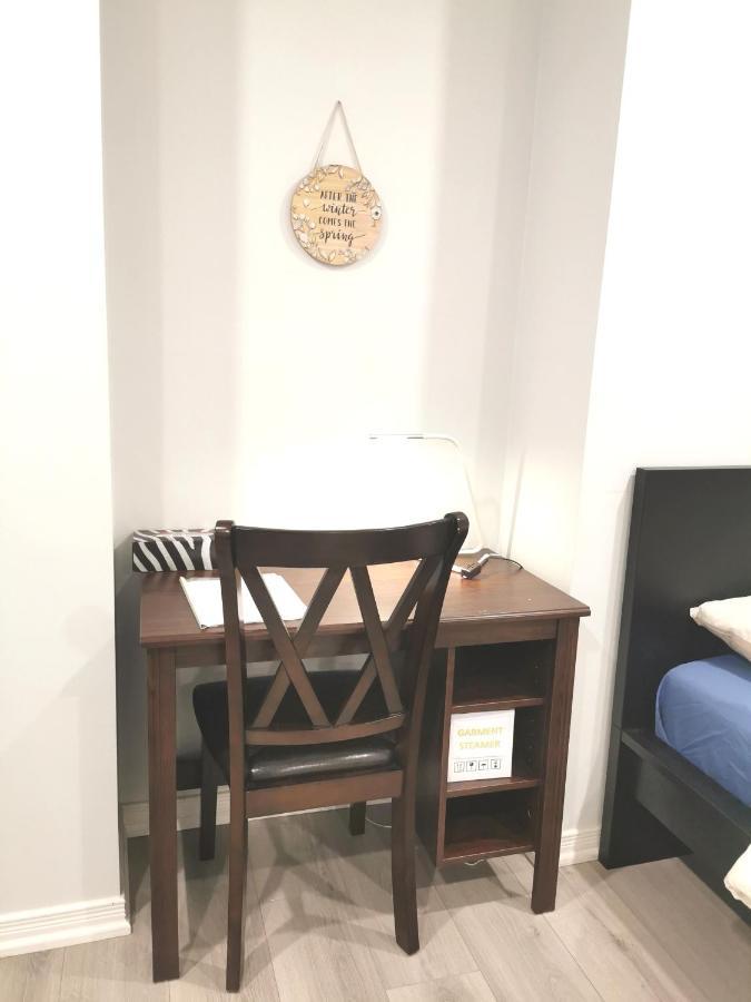 Perfect Location Comfort Private House Lower Level 2 Bedroom Unit Mississauga Kültér fotó